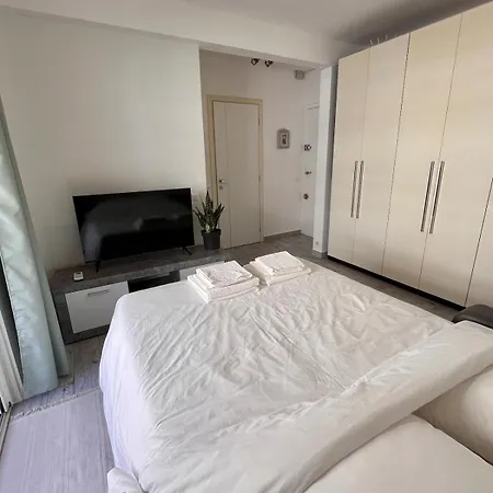 In The Center Of Apartamento Menton