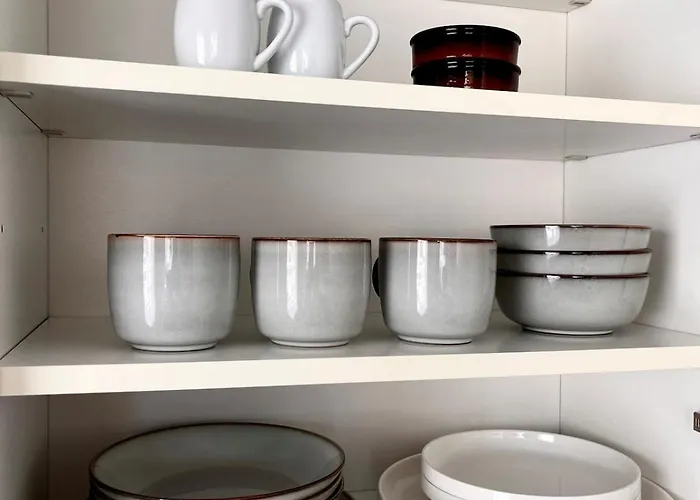 In The Center Of 芒通